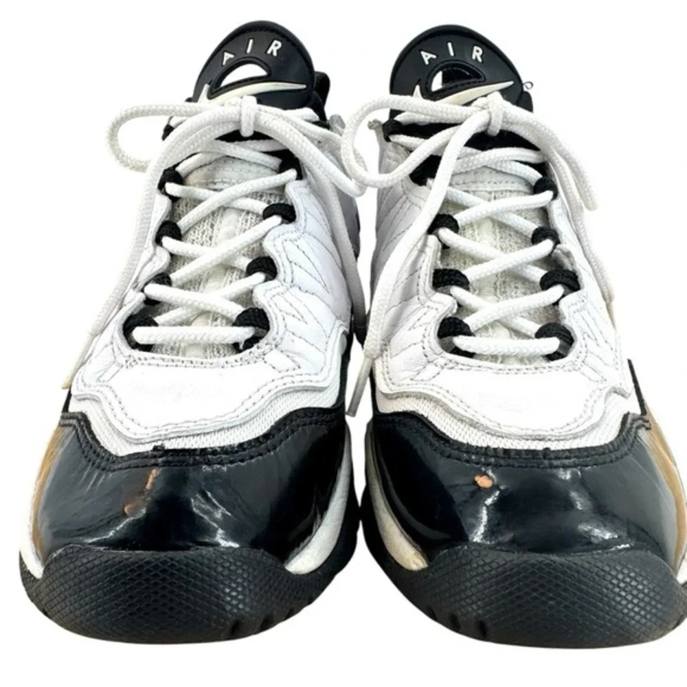Nike Air Trainer Patrol Women's Athletic Shoes Size 7 EUR 38 White‎ and Black